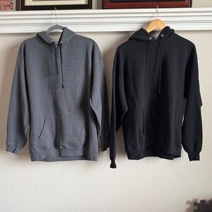 Bundle of 2 Men’s XL hoodies